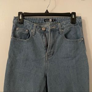 Boohoo High Rise Ripped Mom Jeans